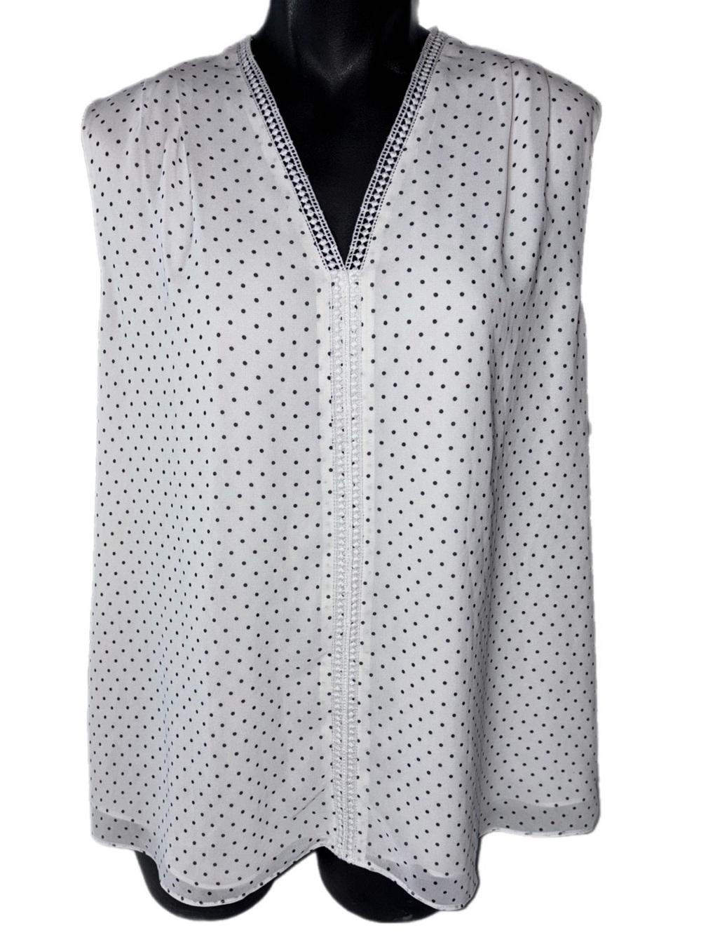 RW&CO. White Sleeveless Polka Dot Camisole Blouse XL